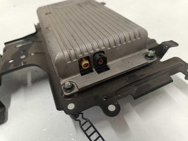 RADIO GPS BMW SERIE-3 E90/E91/E92/E93 MULF2 87665105 - Vue 2